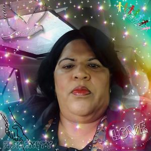 Meet your Posher, Laverne